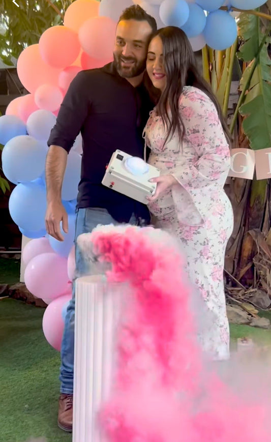 Gender Reveal Smoke Bombs Australia: The Mum's Honest Guide for 2026